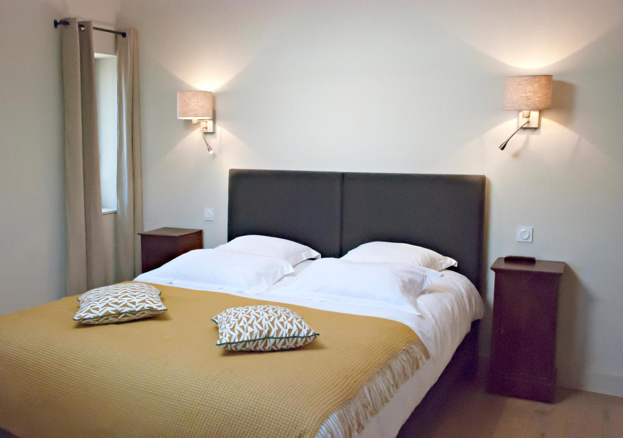 Chartreuse De Mougeres - Caux Pezenas Bed & Breakfast Екстериор снимка