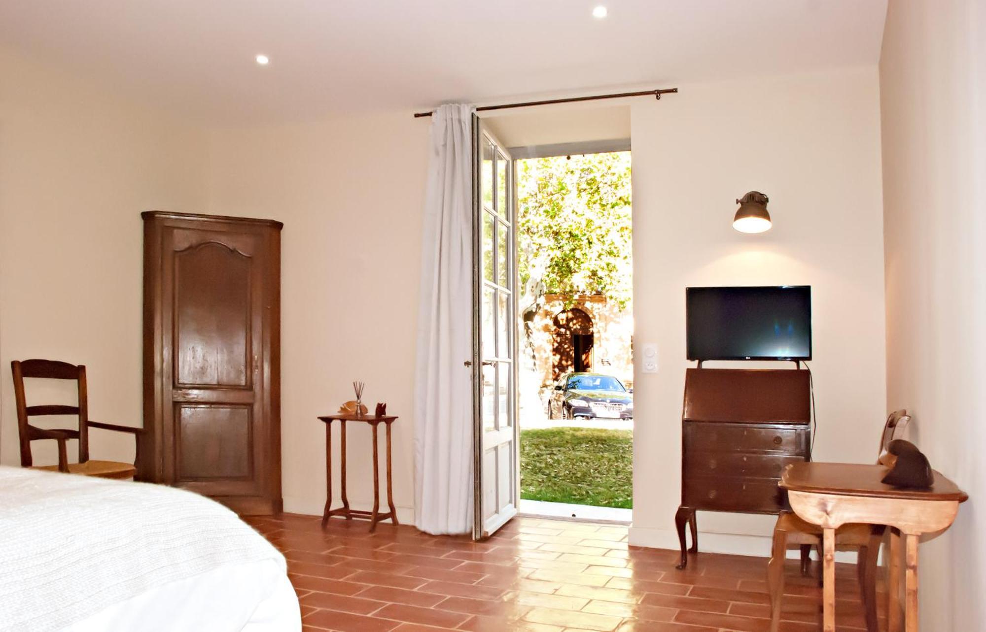 Chartreuse De Mougeres - Caux Pezenas Bed & Breakfast Екстериор снимка