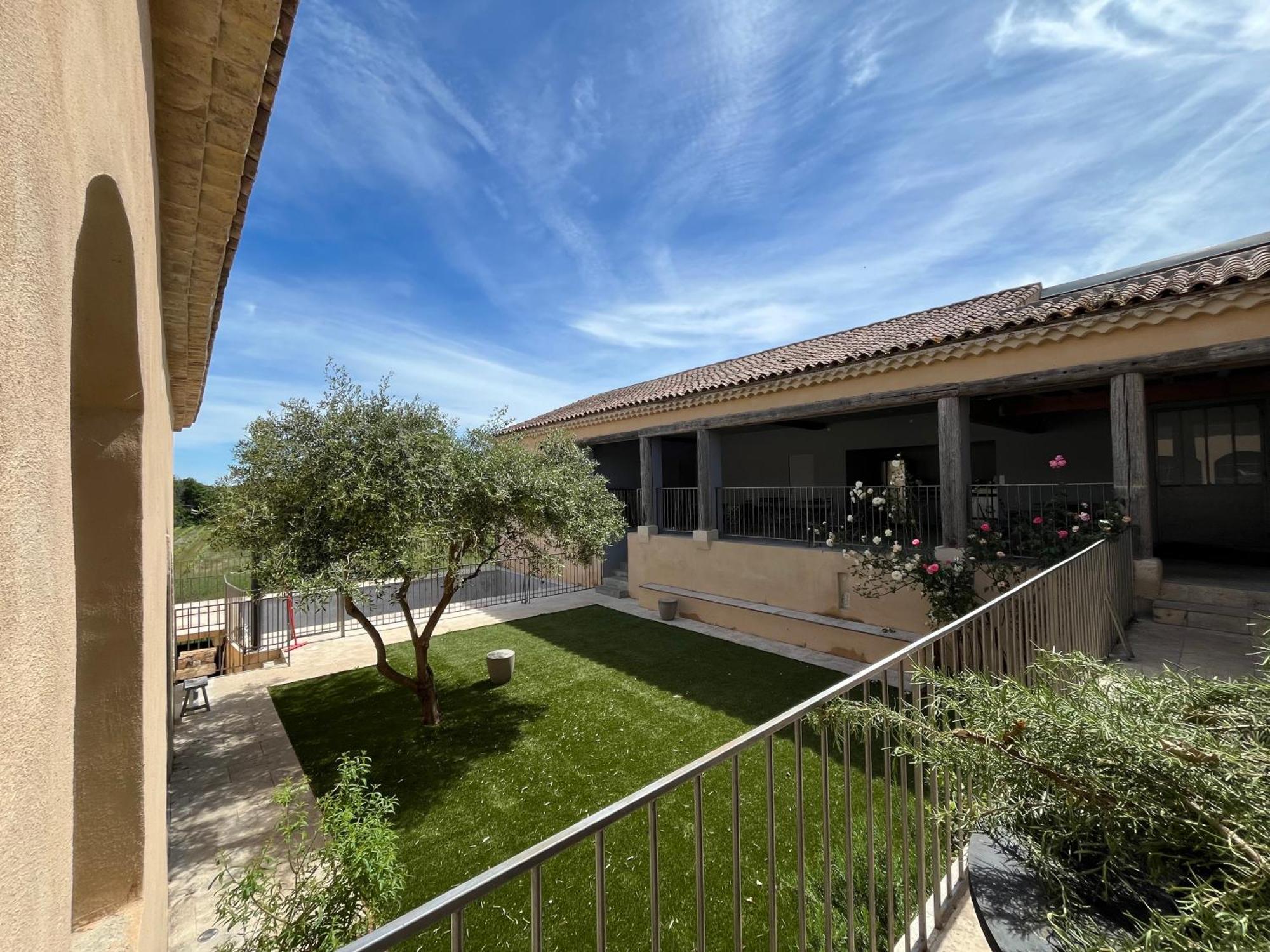 Chartreuse De Mougeres - Caux Pezenas Bed & Breakfast Екстериор снимка